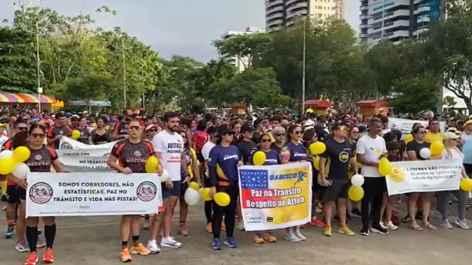 Corredores protestam após morte de atleta atropelado por motorista embriagado em Manaus