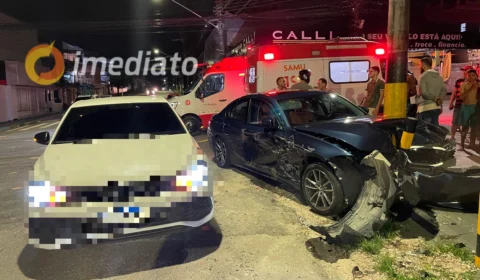 Colisão entre veículos deixa motoristas feridos no bairro Praça 14