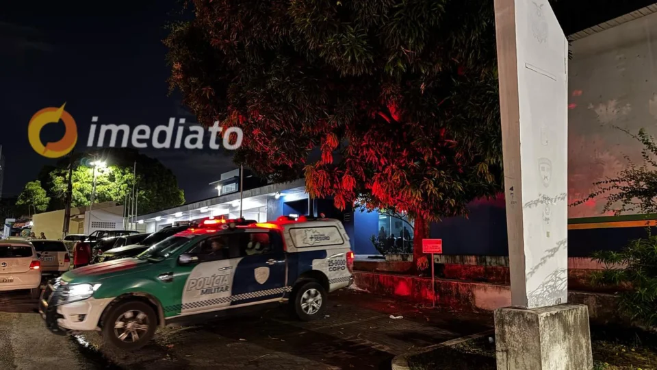 Policial Militar é detido após agredir moradora e tentar invadir condomínio em Manaus