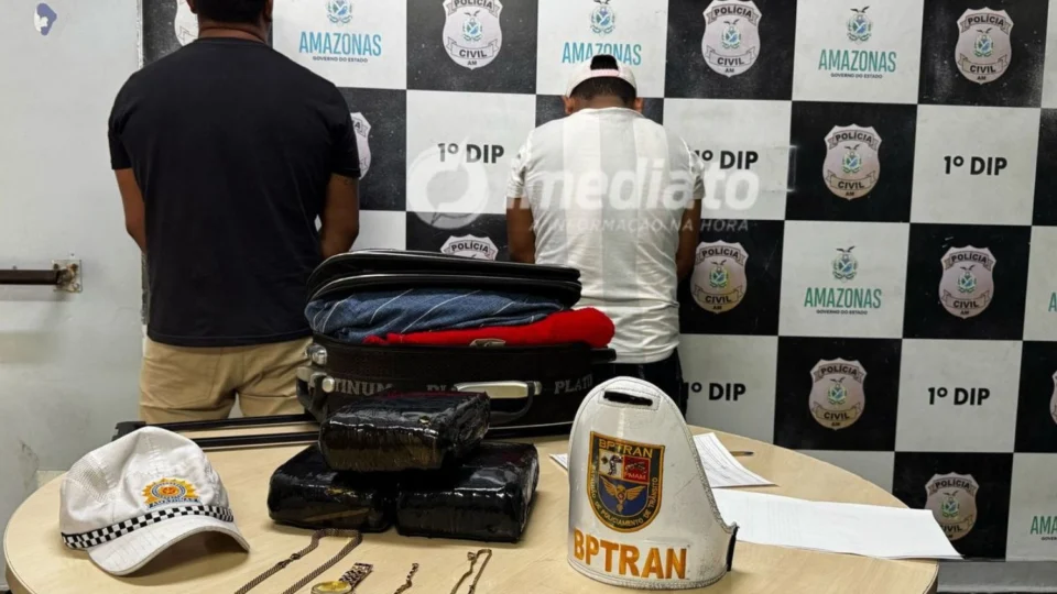 Polícia Militar apreende 3 kg de maconha e prende dois homens no Porto de Manaus