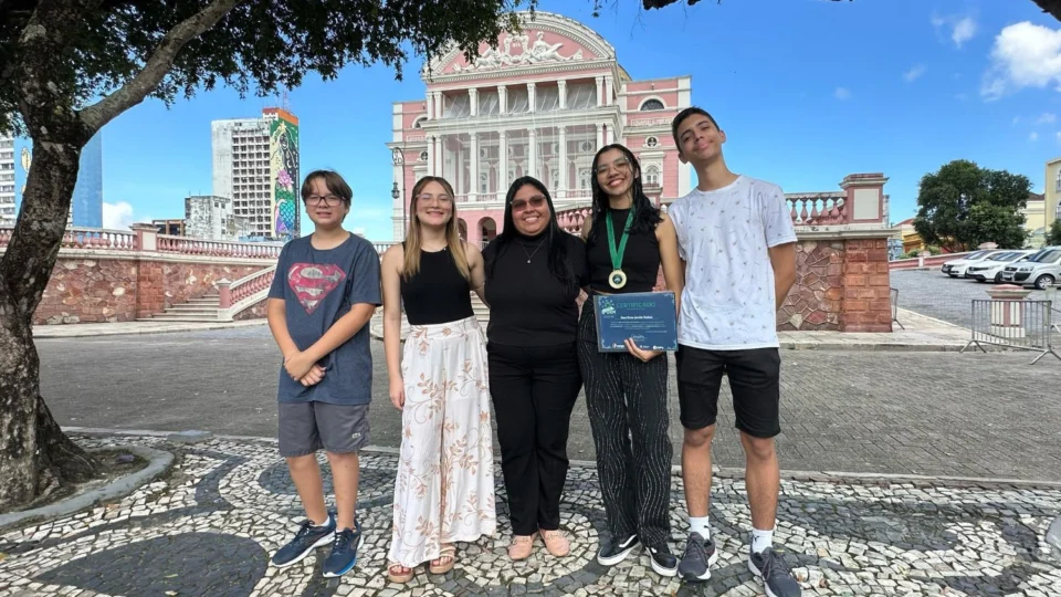 Equipe de Manaus faz história e conquista 1° lugar na olimpíada nacional de aplicativos