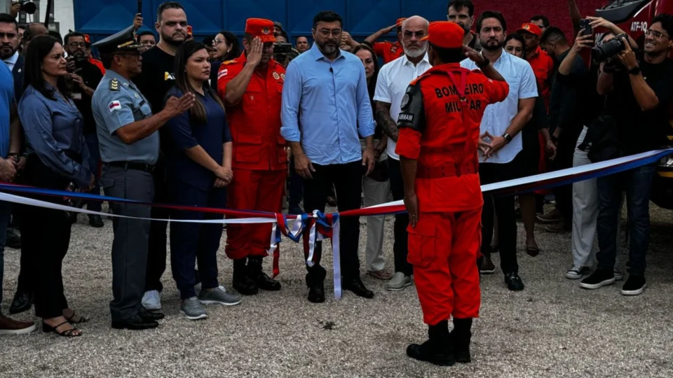 Wilson Lima inaugura nova base do Corpo de Bombeiros na zona norte de Manaus