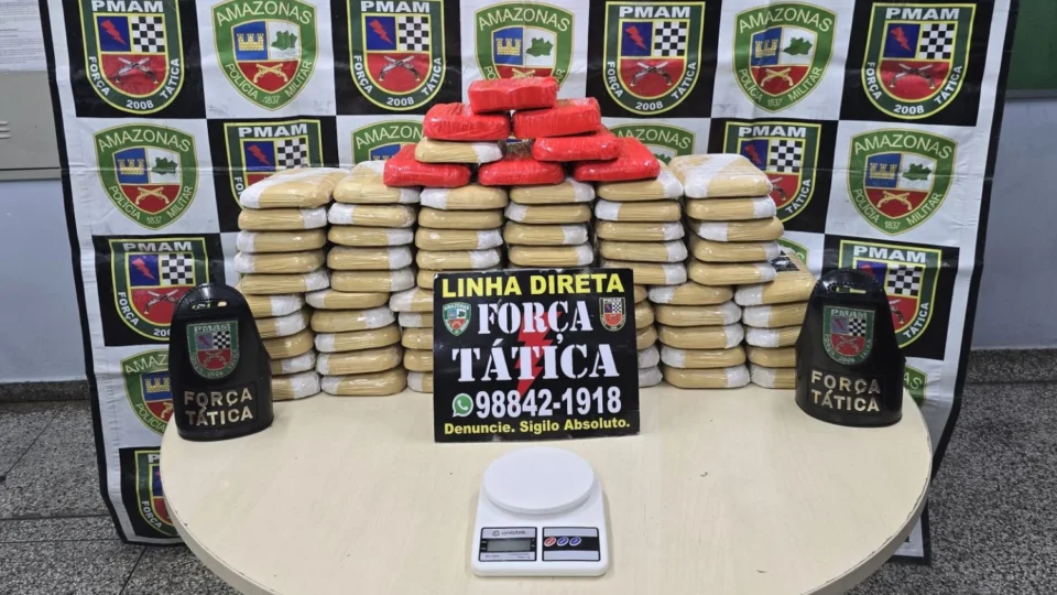 Força Tática apreende 73kg de oxi em área de intenso tráfico no Tarumã