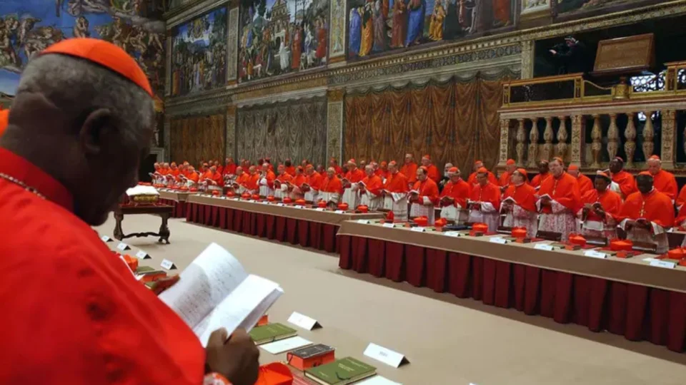 Conclave começa hoje; saiba quem é o brasileiro mais cotado para ser papa