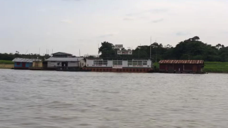 Suspeita de poluição no Rio Javari coloca em risco saúde de moradores em Benjamin Constant