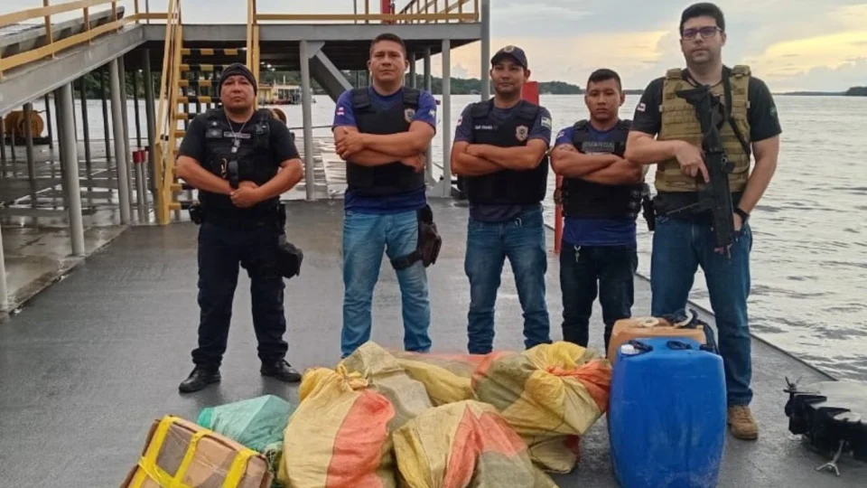 Polícia Civil do AM apreende mais de 200 kg de skunk em comunidade rural de Barcelos