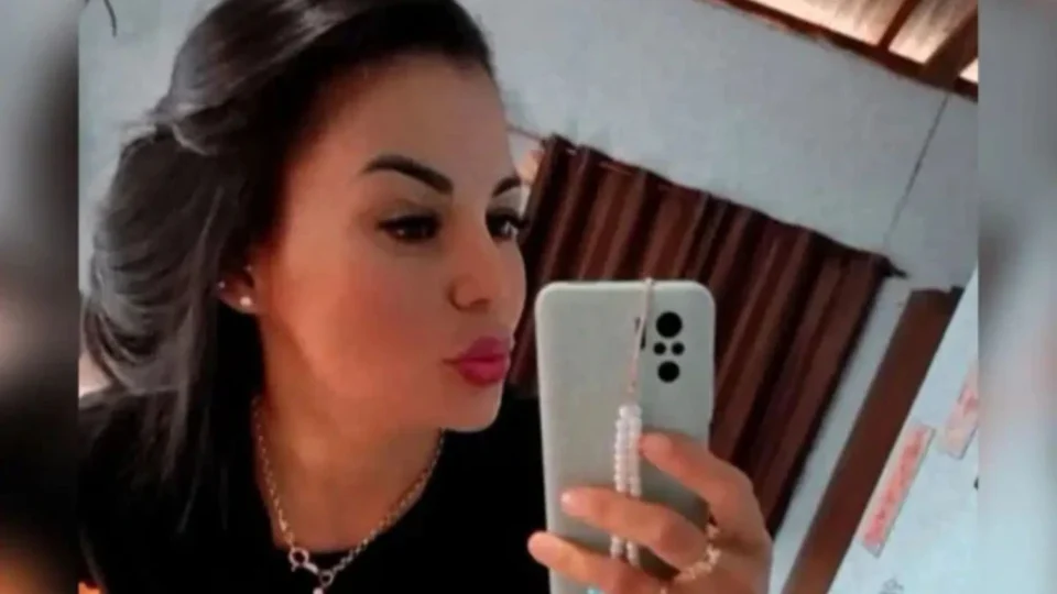 Esposa exige morte da amante para perdoar traição do marido