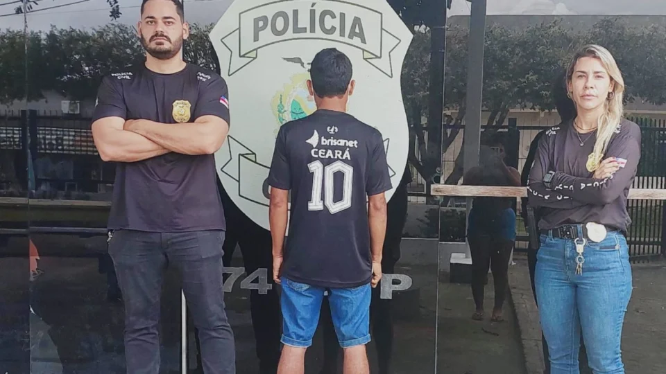 Homem é preso em Borba após espancar companheira com pedaço de madeira e deixá-la inconsciente