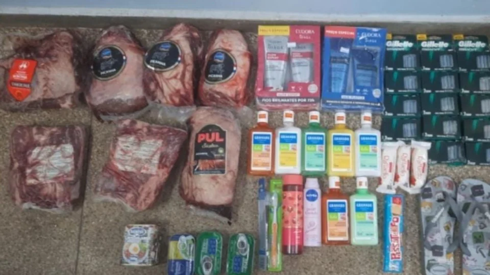 Homem é preso em flagrante após furtar picanhas e produtos avaliados em R$ 2,5 mil em Anori (AM)
