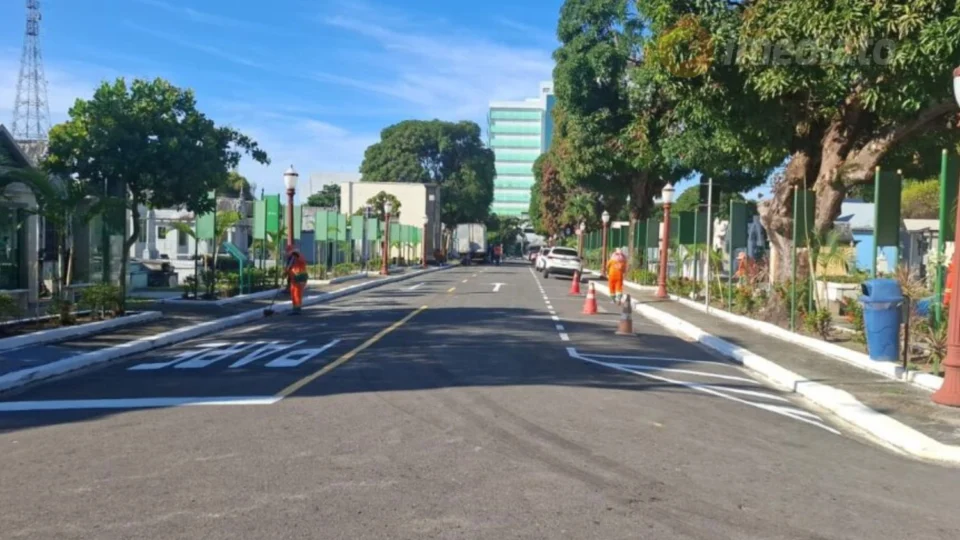 Cemitérios de Manaus recebem programação especial para o Dia das Mães