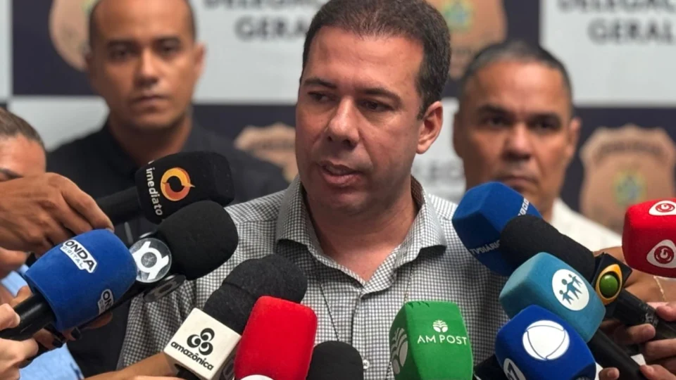 Governo destaca grandes apreensões da Polícia Civil: “Dia ruim para a bandidagem é dia bom para o povo do Amazonas!”