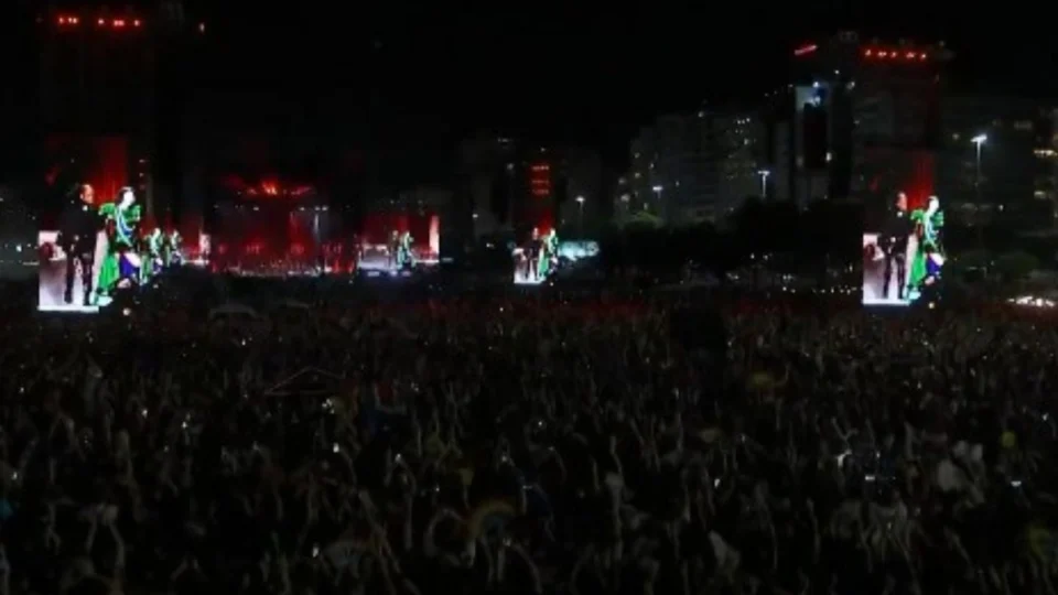 Show histórico de Lady Gaga no Rio de Janeiro tem público de 2,1 milhões de pessoas