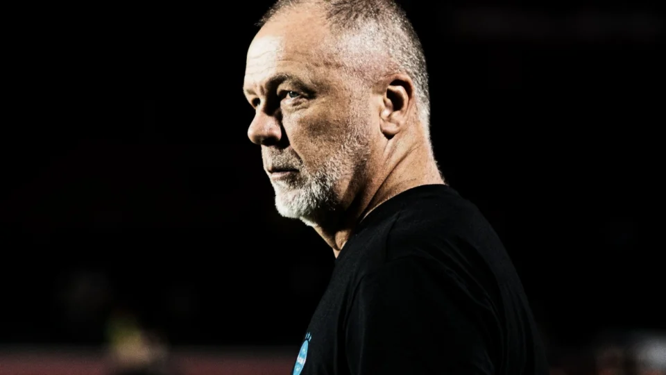 Tragédia familiar: netos de Mano Menezes morrem em grave acidente no interior do RS