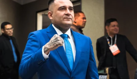 Vereador Salazar propõe proibição de nomes de políticos em obras e espaços públicos em Manaus