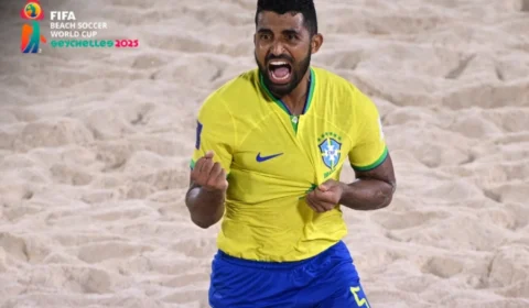 Brasil vence Portugal e avança à final da Copa do Mundo de Futebol de Areia