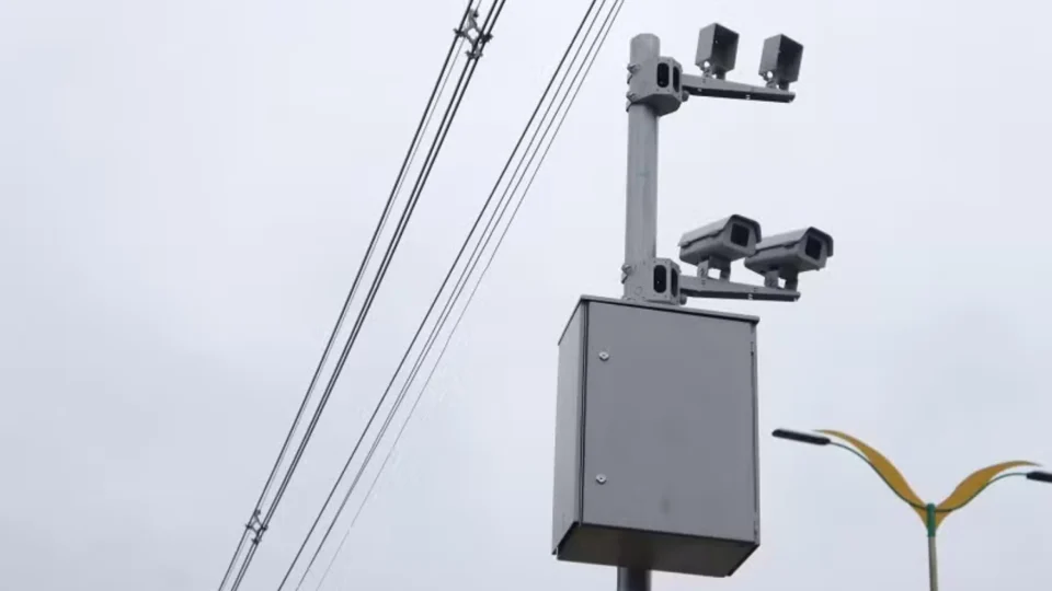 Novos radares de velocidade começam a funcionar em Manaus a partir de 1º de junho