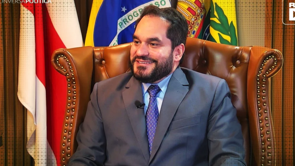 Entre leis e gente: Flávio Antony e a missão de humanizar o poder