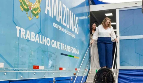 Carreta da Saúde inicia atendimentos gratuitos durante Semana Nacional do Registro Civil em Manaus