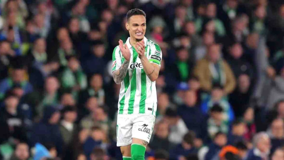 Antony brilha no Real Betis e atrai interesse do Barcelona para a próxima temporada