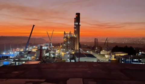 Âmbar Energia conclui aquisição de 12 usinas da Eletrobras no estado do Amazonas