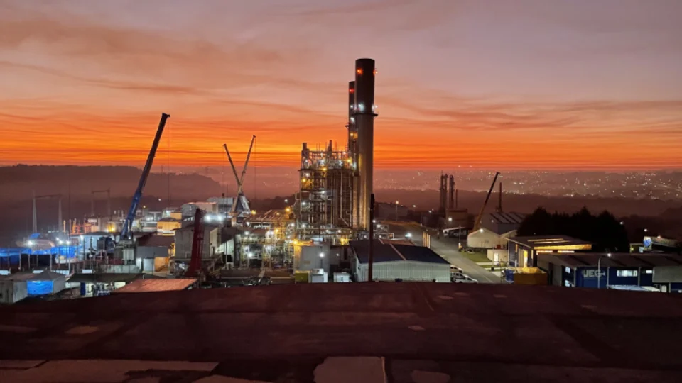 Âmbar Energia conclui aquisição de 12 usinas da Eletrobras no estado do Amazonas