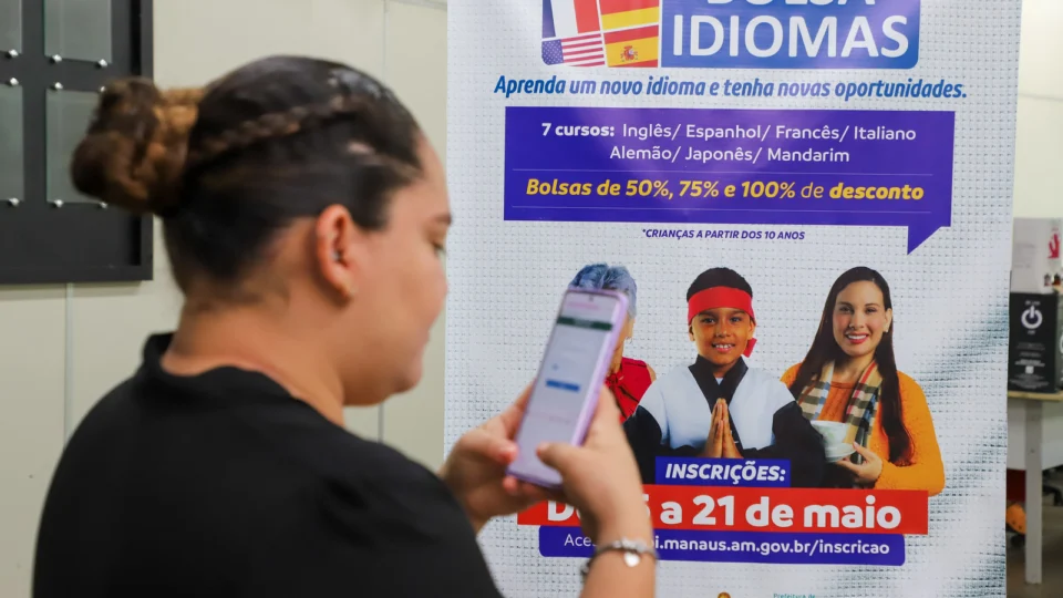 Inscrições para o Programa Bolsa Idiomas iniciam e vai até 21 de maio