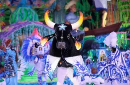 Festival de Parintins 2025: Governo do Amazonas repassa R$ 10 milhões para Caprichoso e Garantido