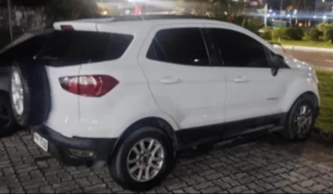 Dupla armada com faca e simulacro de arma de fogo é presa em Manaus após sequestro de três pessoas