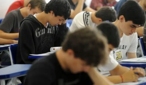 MEC divulga lista de espera das vagas remanescentes do Fies