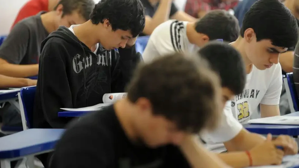 MEC divulga lista de espera das vagas remanescentes do Fies