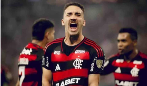 Flamengo vence LDU por 2 a 0 e mira oitavas na Libertadores