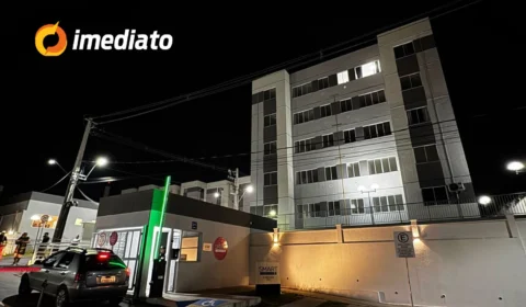 Moradores denunciam domínio de criminosos na entrada de condomínio na Avenida Torquato Tapajós