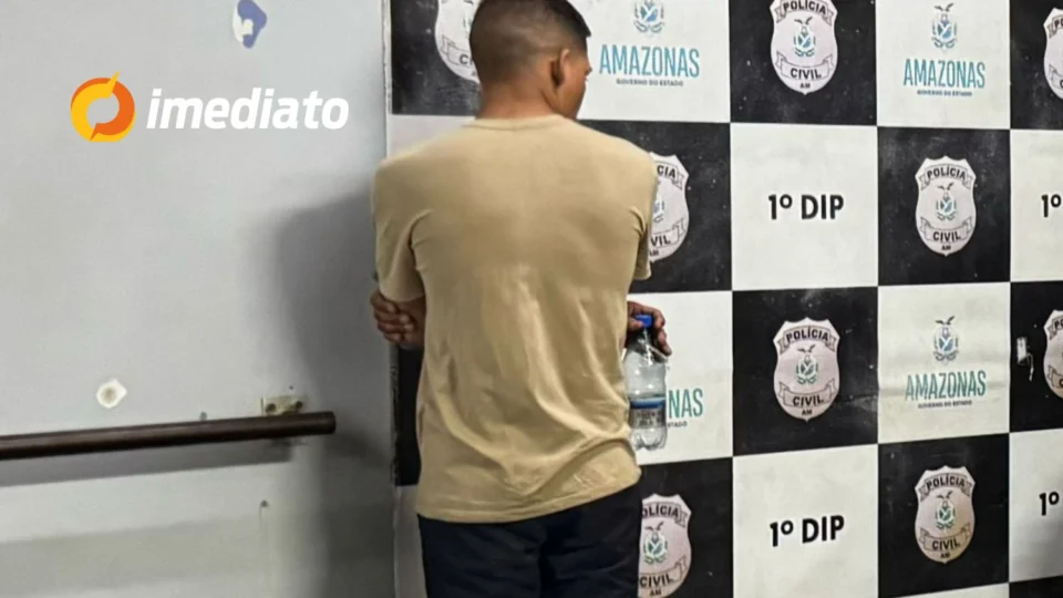 Suspeito de assalto é preso com simulacro de arma de fogo no Centro de Manaus