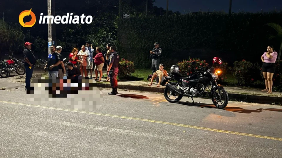 Motociclista fica ferido em grave colisão com carro no bairro flores, em manaus
