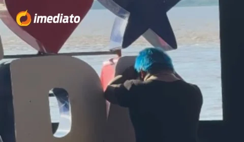 VEJA VÍDEO: influenciadora ‘Patixa Teló’ chora após derrota do Boi Caprichoso no Festival de Parintins 2025