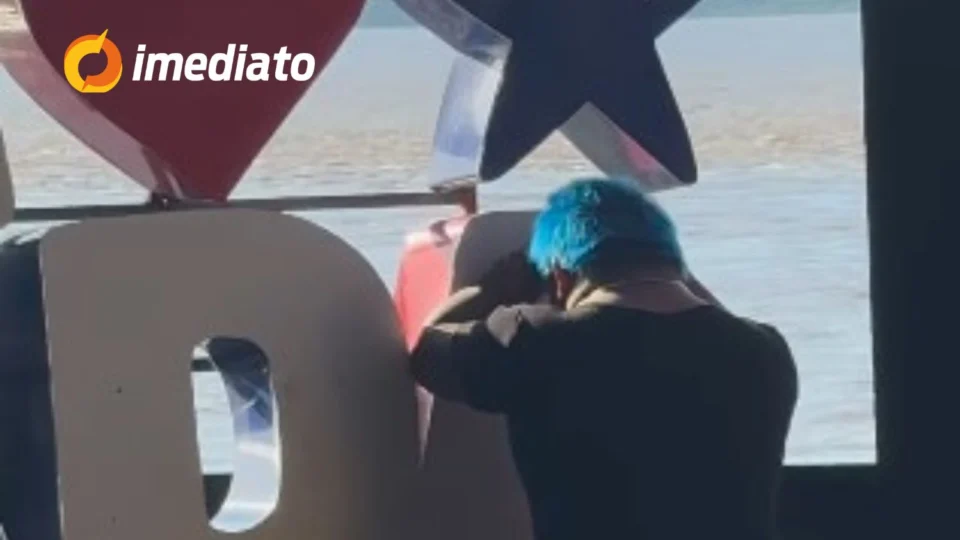 VEJA VÍDEO: influenciadora ‘Patixa Teló’ chora após derrota do Boi Caprichoso no Festival de Parintins 2025