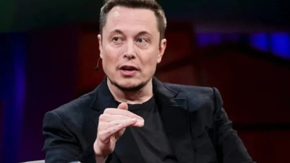 ‘Não estou usando drogas!’, diz Elon Musk ao negar reportagem; entenda polêmica