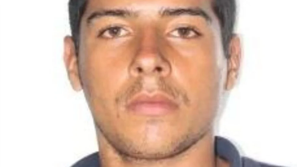 IML busca por familiares de homem vítima de acidente de trânsito