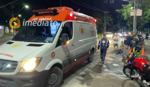 Grave colisão entre motos deixa três pessoas gravemente feridas no bairro Zumbi dos Palmares