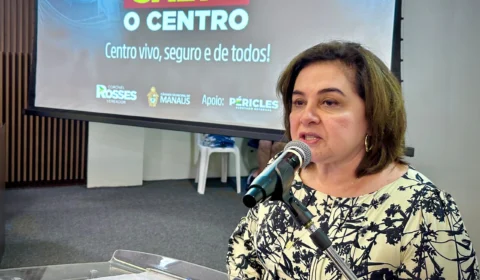 ‘Falta vontade política’, diz Maria do Carmo sobre abandono do centro de Manaus durante audiência pública