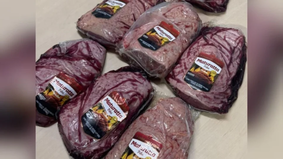 Funcionário é preso após furtar sete peças de picanha de restaurante em Manaus