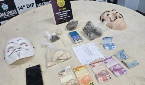 Mulher é presa por tráfico de drogas no bairro Novo Aleixo, zona norte de Manaus
