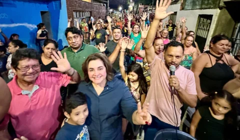 Professora Maria do Carmo visita Jorge Teixeira e ouve reivindicações de moradores sobre abandono e falta de infraestrutura