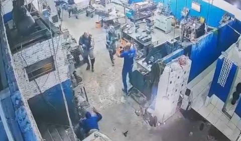 Veja o momento em que a ROCAM invade comércio e liberta reféns no bairro Redenção