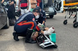 Empresária atropela motociclista e tenta esconder placa do carro após acidente na Praça 14, segundo irmã da vítima