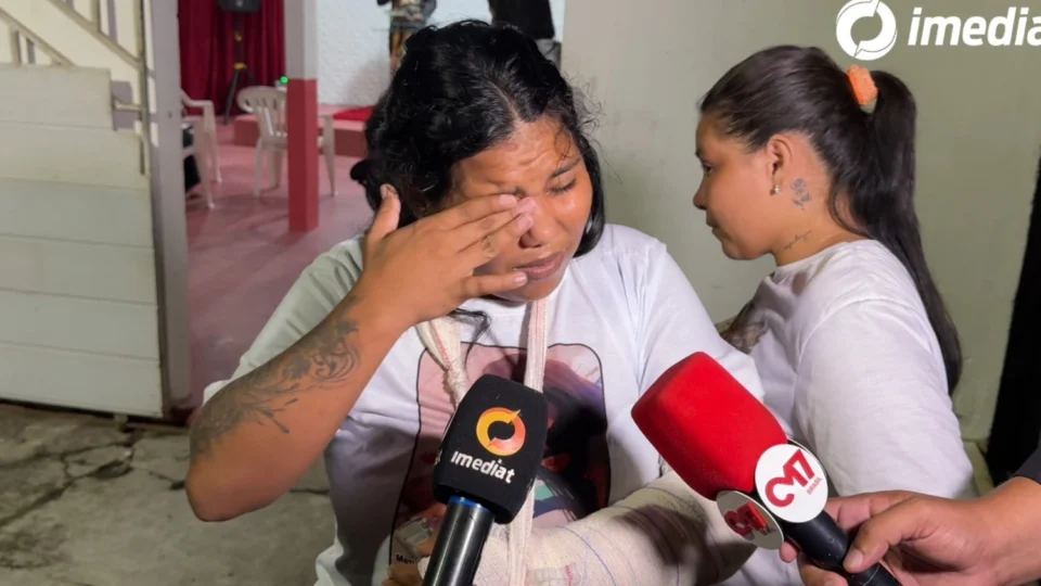 Culto de sétimo dia reúne comoção por pai e filho assassinados no Jorge Teixeira: “Só me restou a dor”, diz viúva