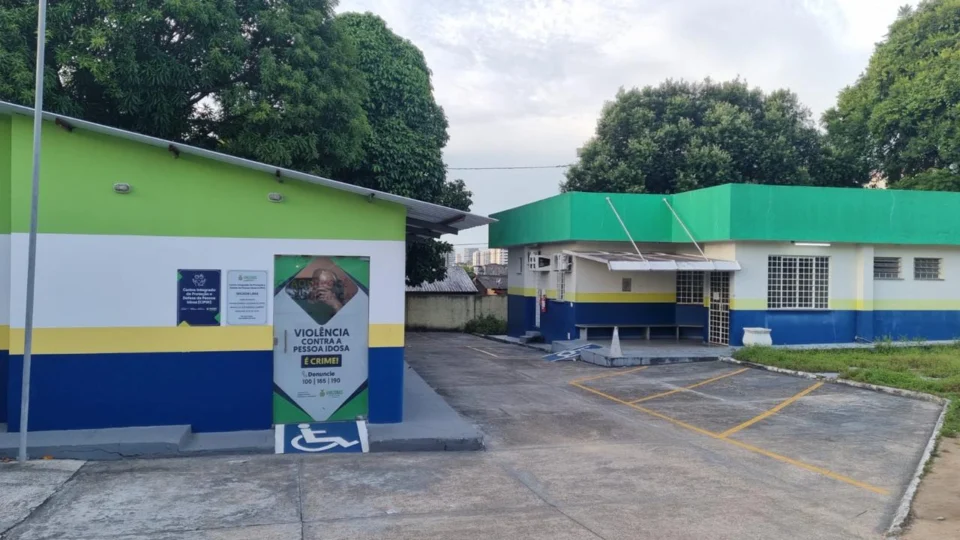 Homem é preso por agredir e ameaçar o próprio pai idoso em Manaus