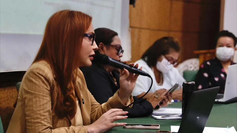 Paula Litaiff é perseguida após estudo na Ufam sobre resistência de mulheres