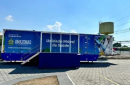 Carreta da Saúde atende com exame de mamografia na zona oeste de Manaus
