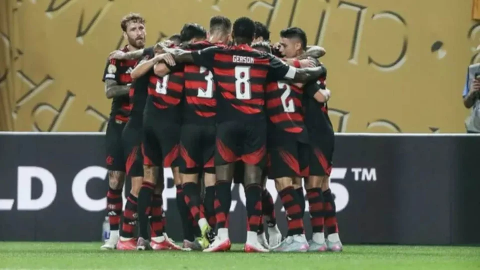 Flamengo vence Espérance por 2 a 0 na estreia do Mundial de Clubes e lidera Grupo D